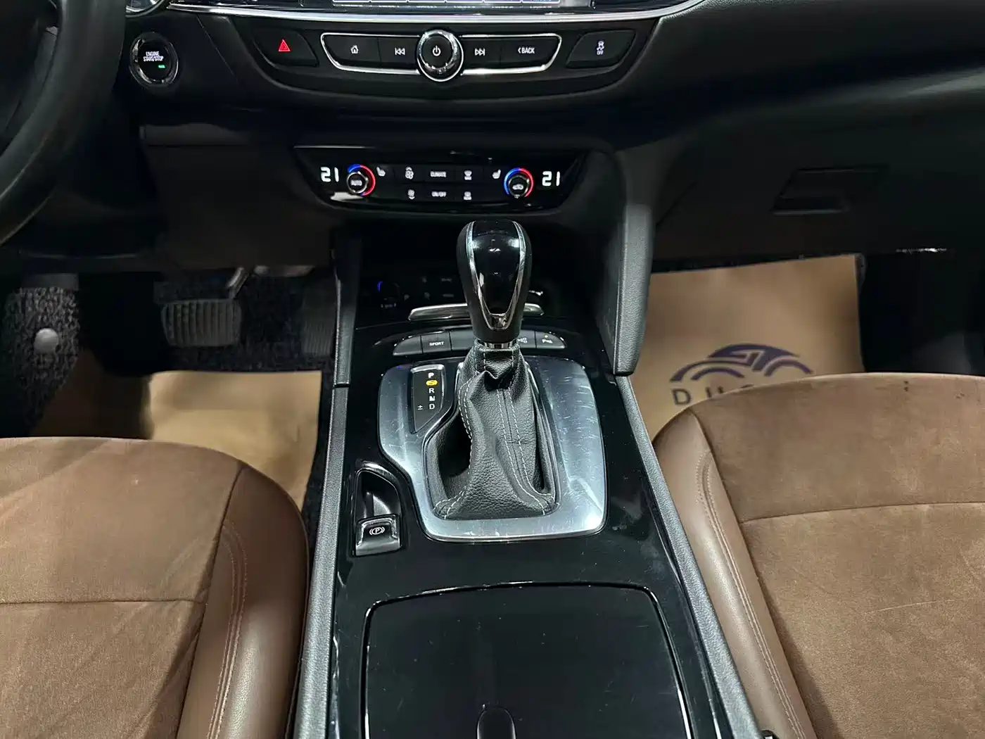 Buick Regal 2017 20T Elite Type фото 12