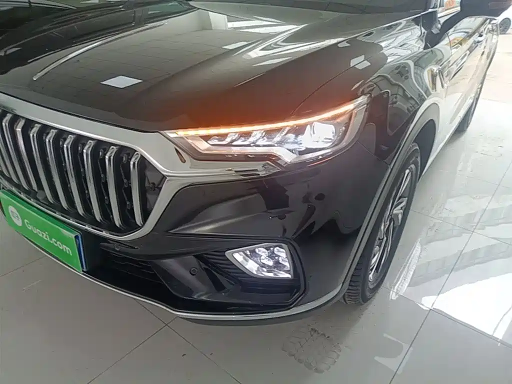 Hongqi HS5 2022 Facelift 2.0T Smart Flag Enjoyment Edition фото 24
