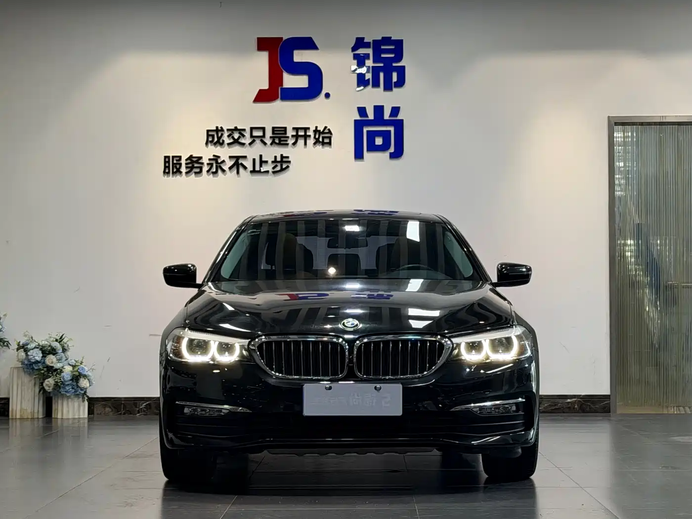 BMW 5 Series 2018 528Li Launch Special Edition фото 2