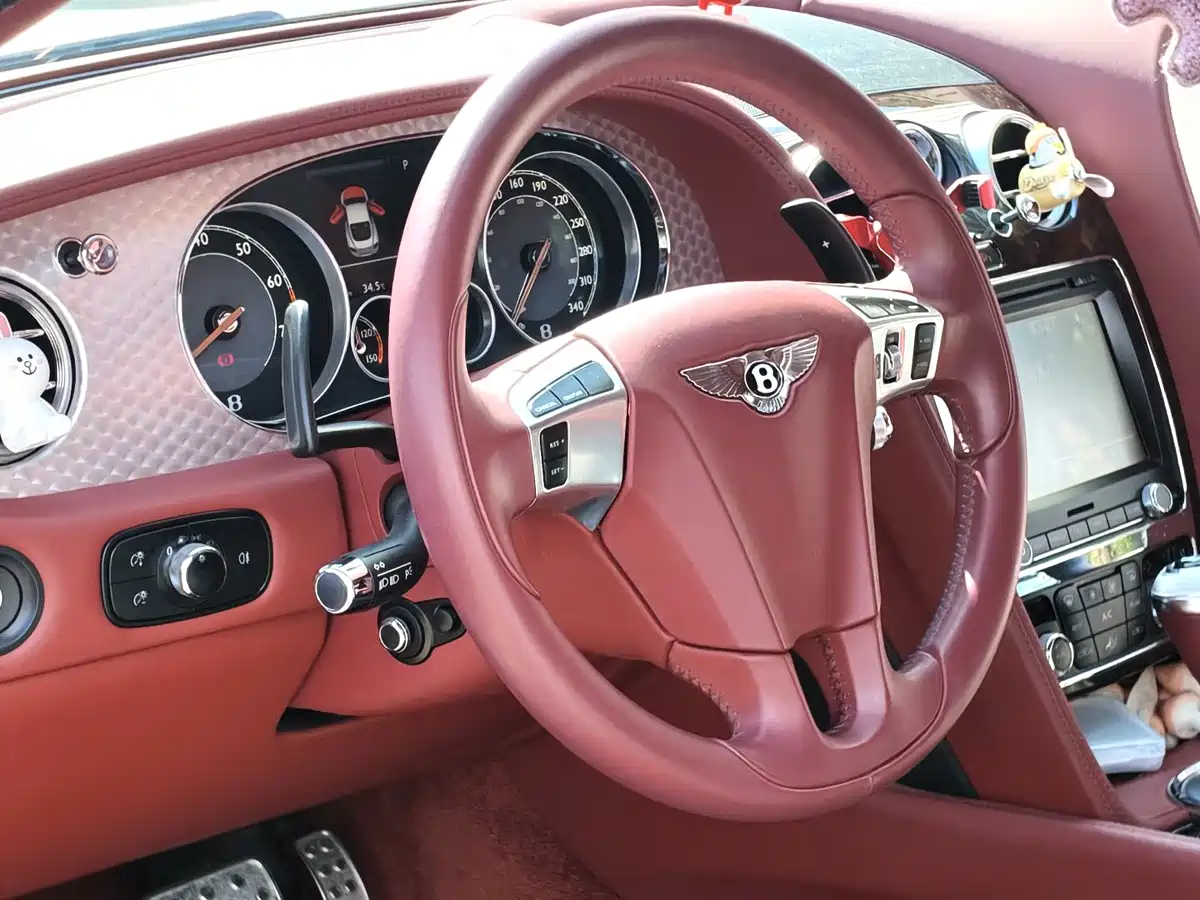 Фото 6 - Bentley Continental