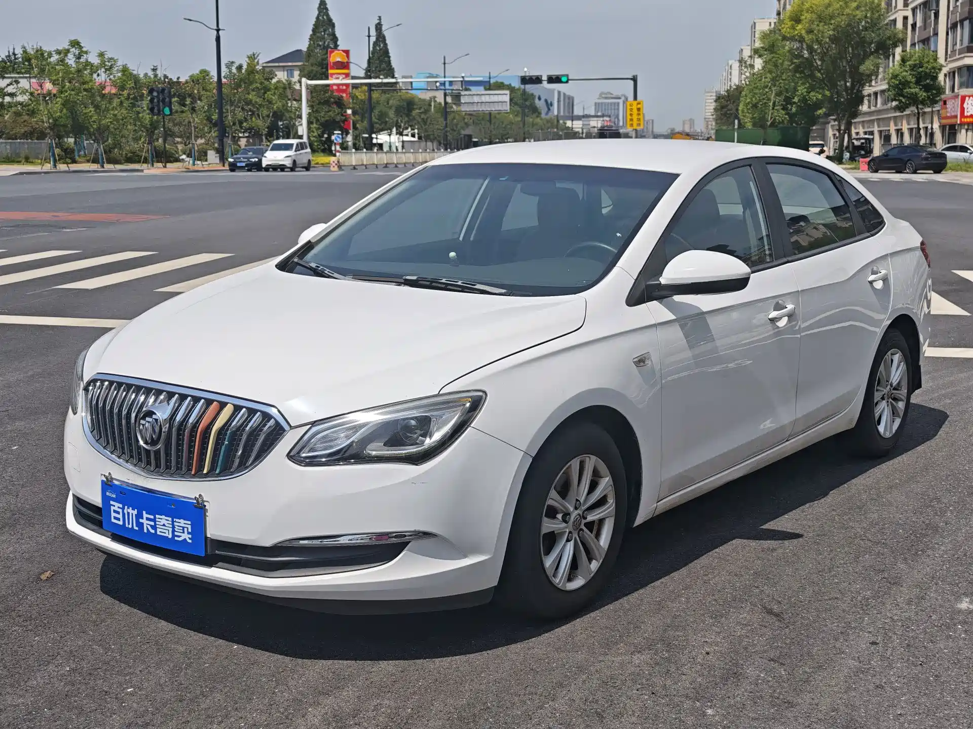Фото 1 - Buick Excelle