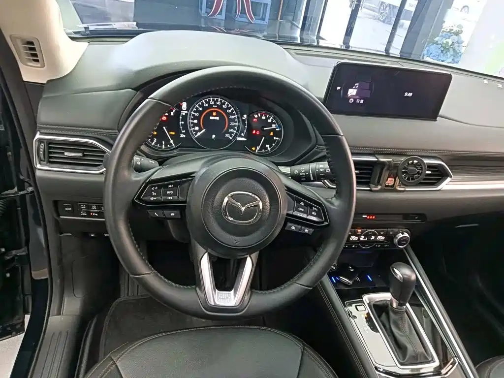 Фото 10 - Mazda CX-5