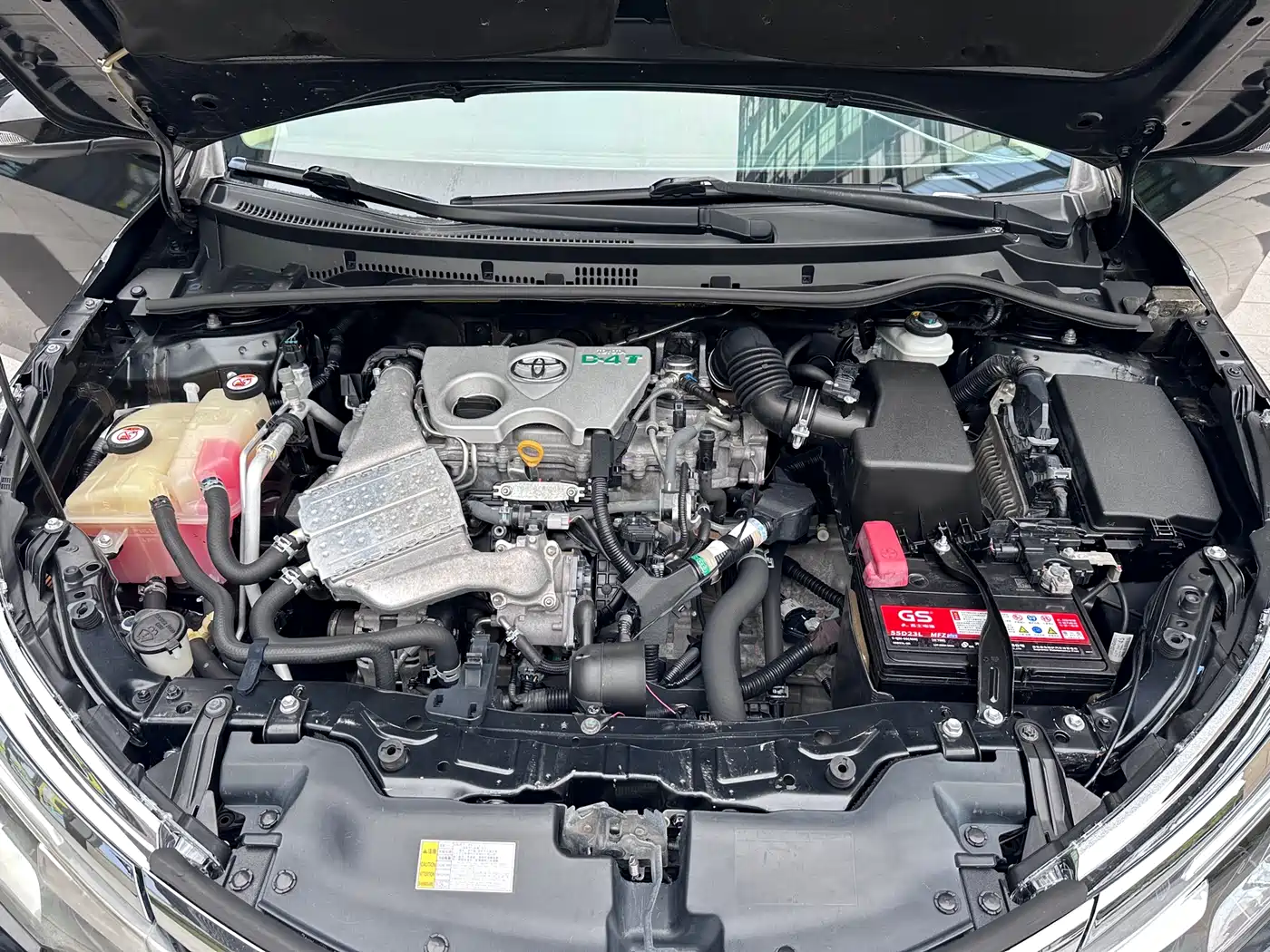 Toyota Corolla 2017 Facelift 1.2T S-CVT GL фото 13