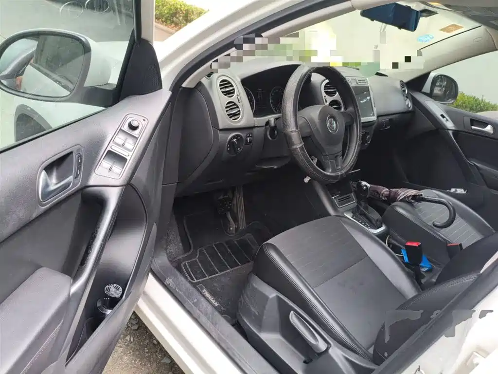 Volkswagen Tiguan 2015 1.8TSI Automatic 2WD Trendline фото 17