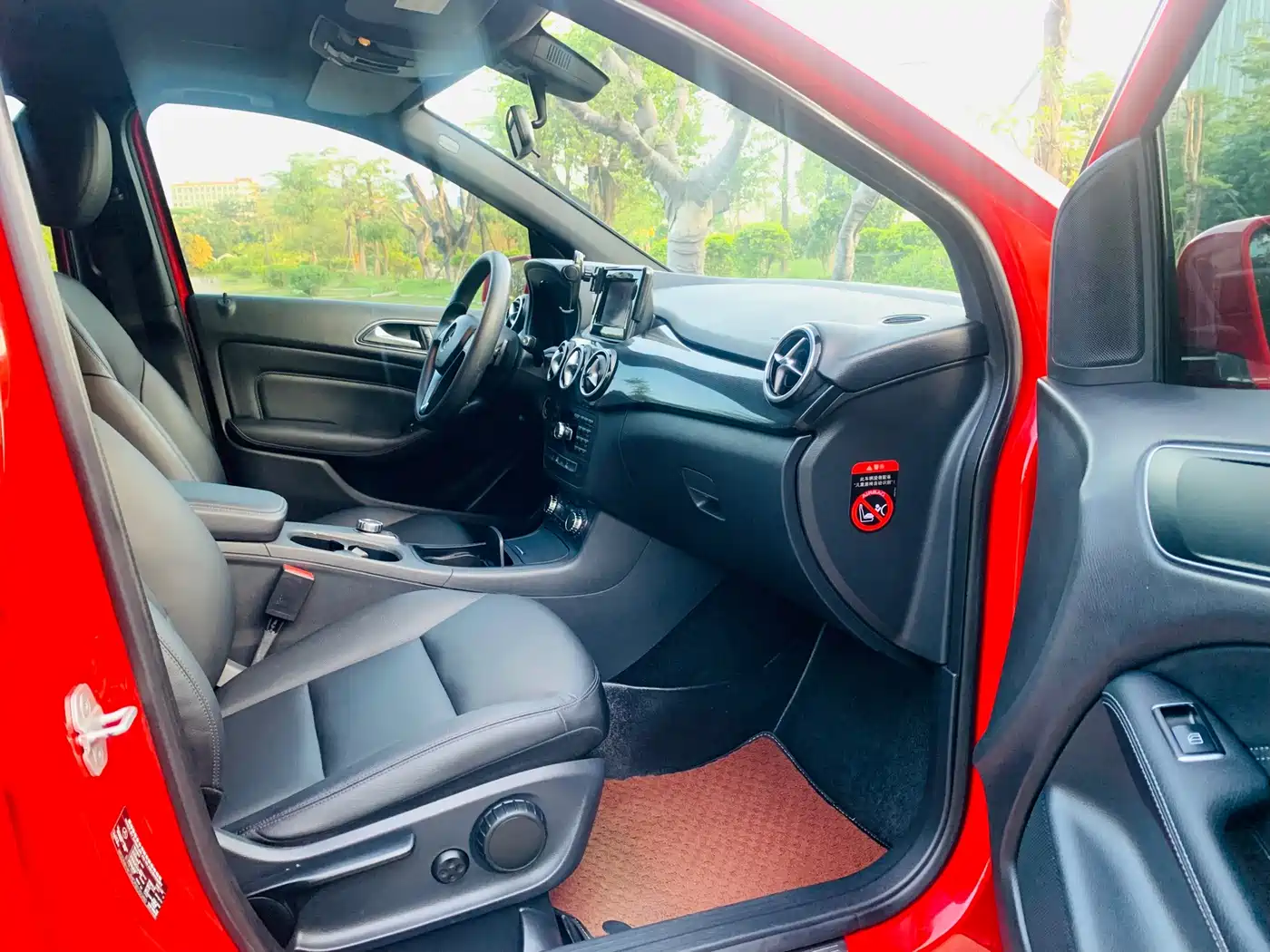 Mercedes-Benz B-Class 2013 2012 B 180