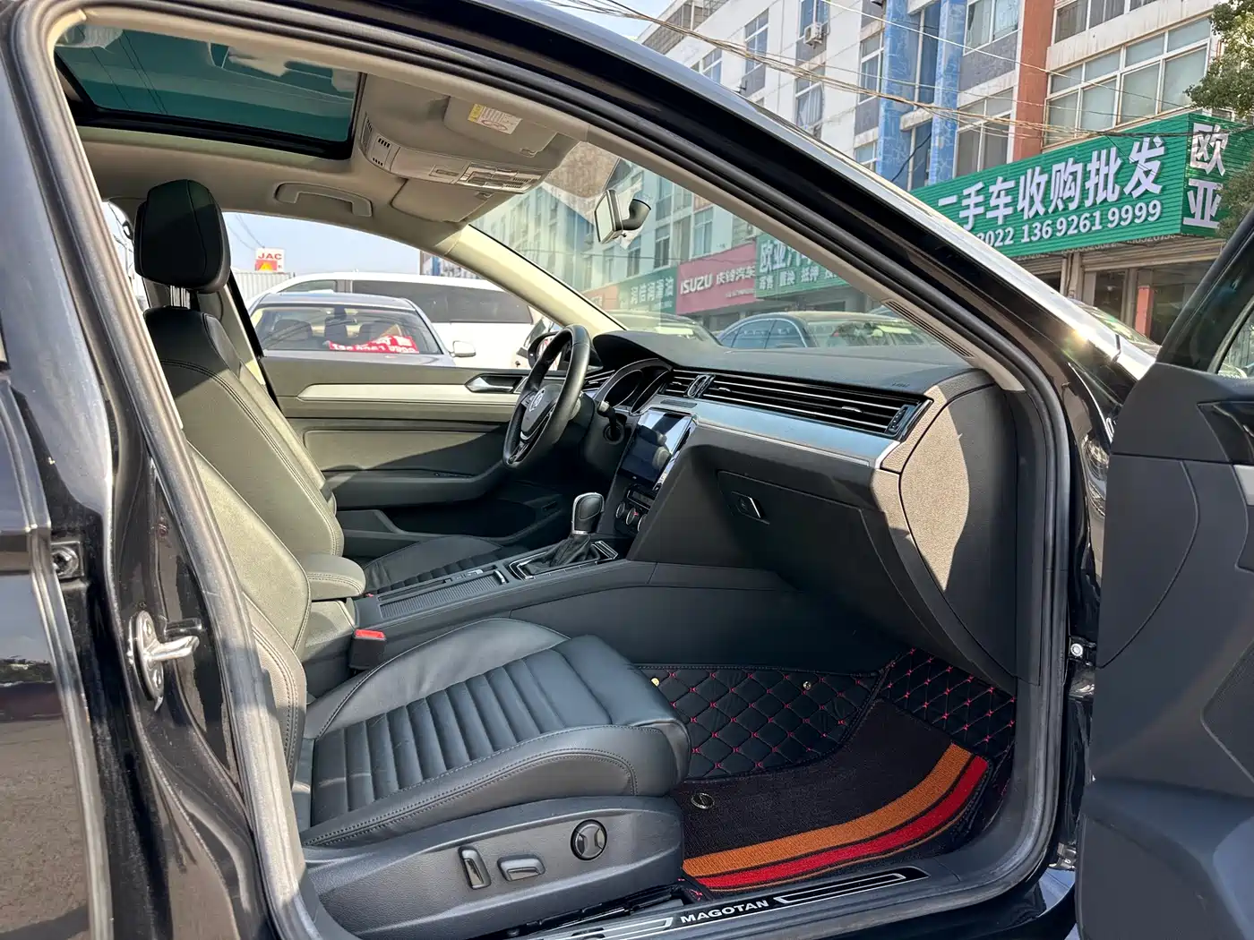 Volkswagen Magotan 2018 330TSI DSG Premium фото 11