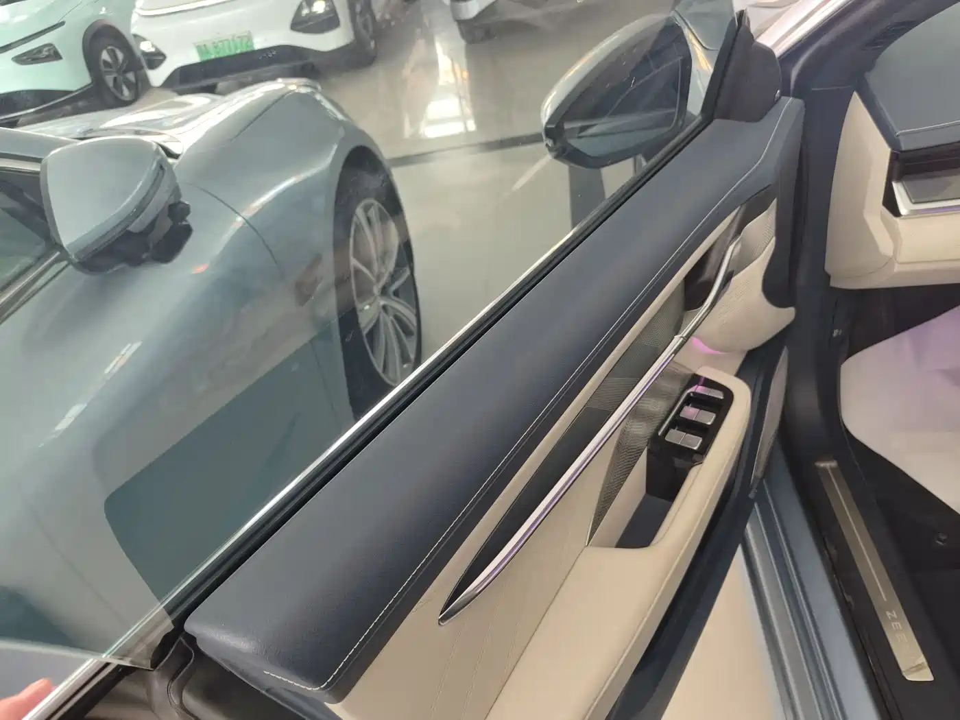 ZEEKR EXTREME KRYPTON 001