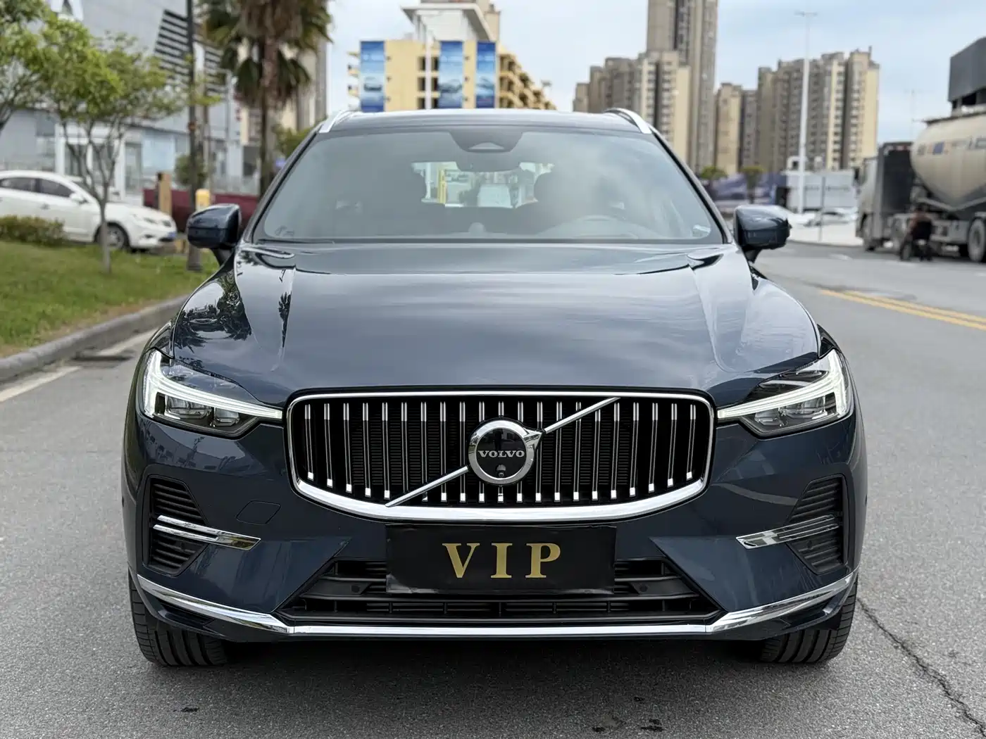 VOLVO XC60 PLUG IN HYBRID
