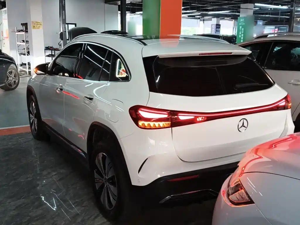 2025 Mercedes-Benz EQA