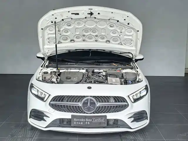 Mercedes-Benz A-Class 2022 A 200 L Sport Sedan Style — фото 4