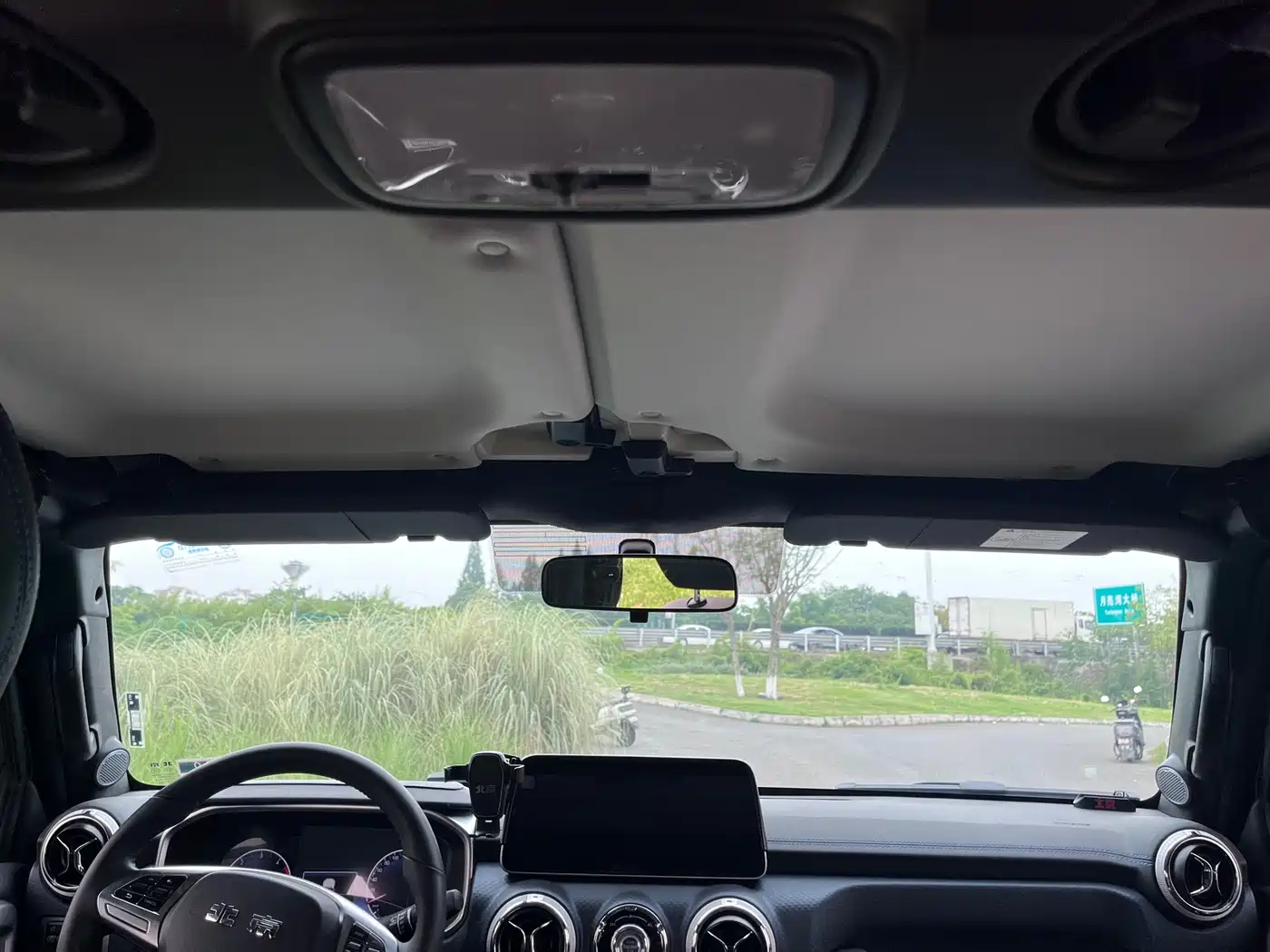 BAIC ORV Beijing Offroad BJ40 2024 2.0D Blade Hero Glory Edition фото 11