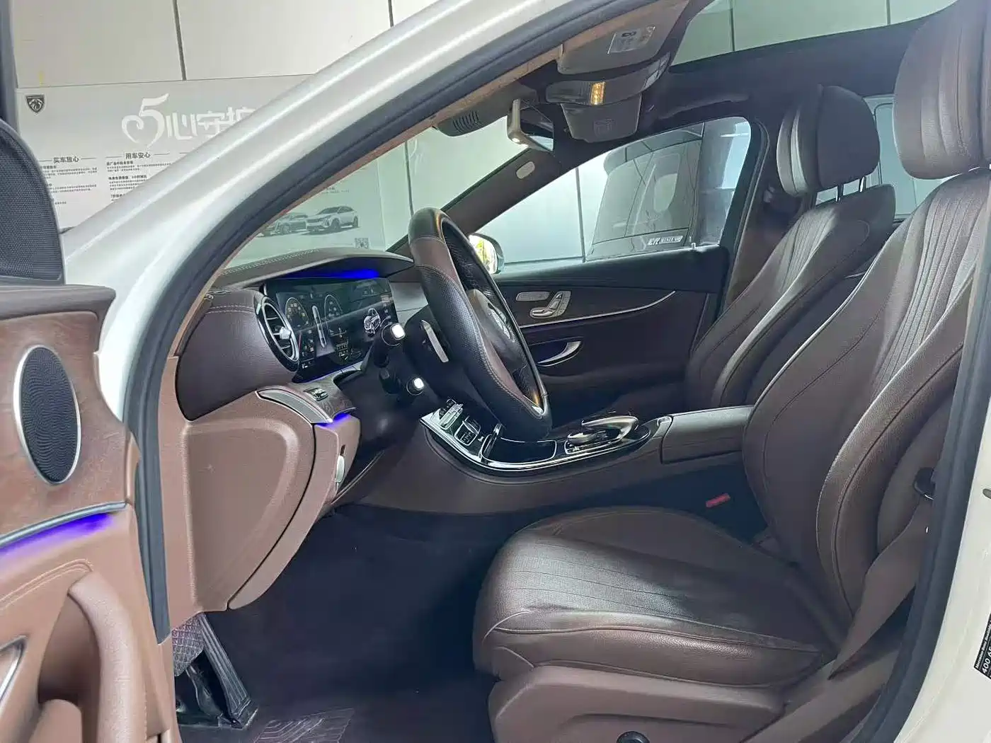 Mercedes-Benz E-Class 2017 E 300 L Luxury фото 4