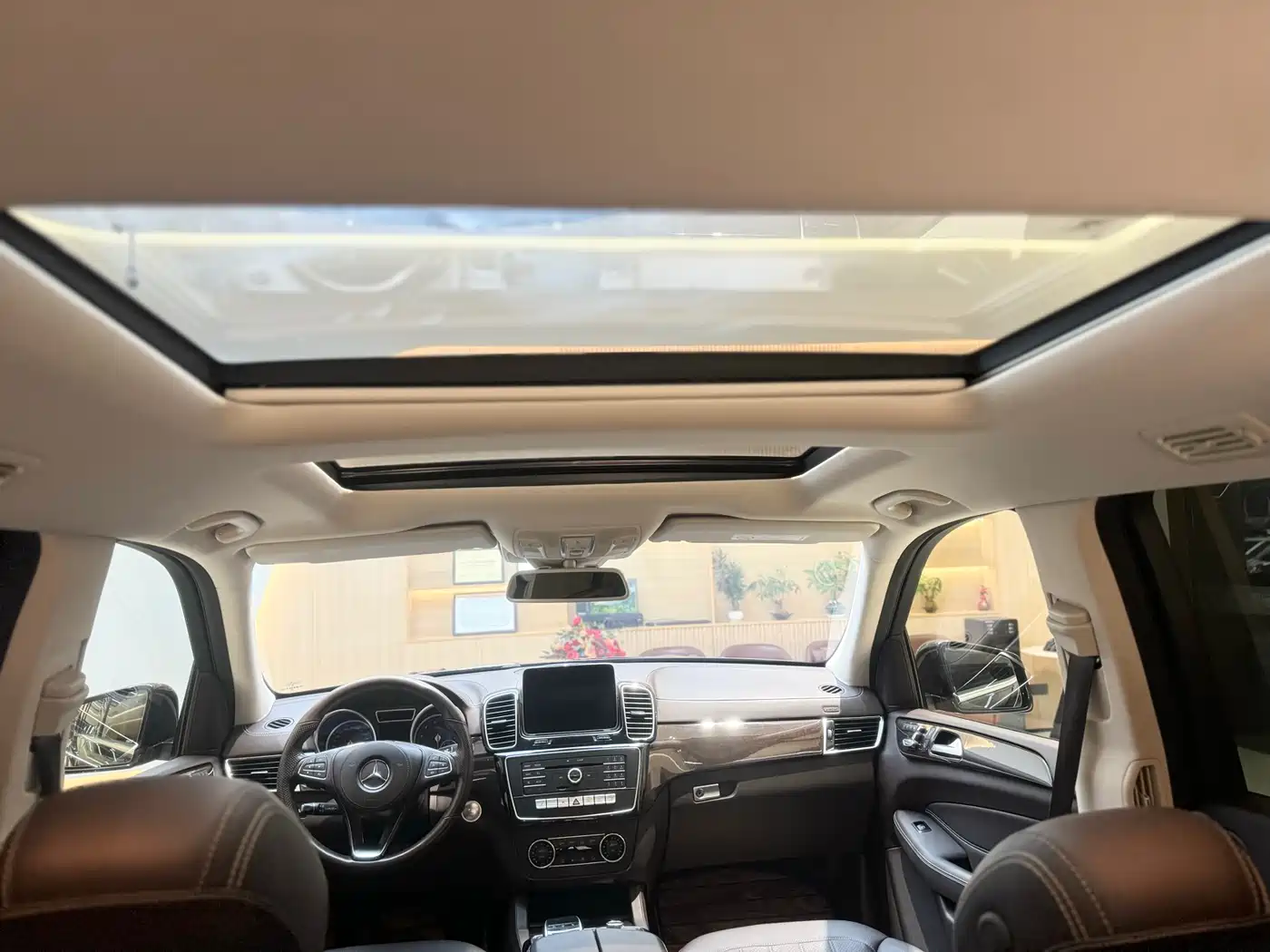 Mercedes-Benz GLS 2018 Facelift GLS 400 4MATIC Sport фото 10