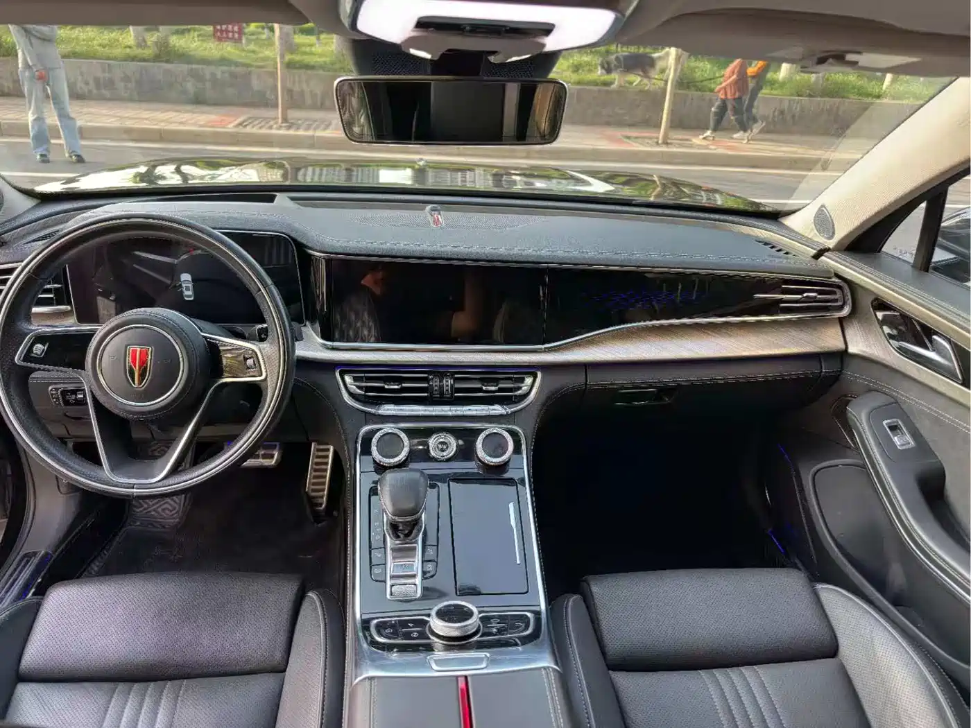 Hongqi H9 2020 2.0T Smart Connection Qi Chang Edition фото 6