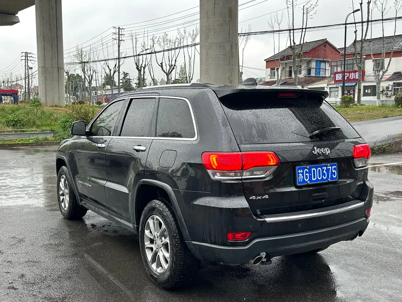 JEEP GRAND CHEROKEE