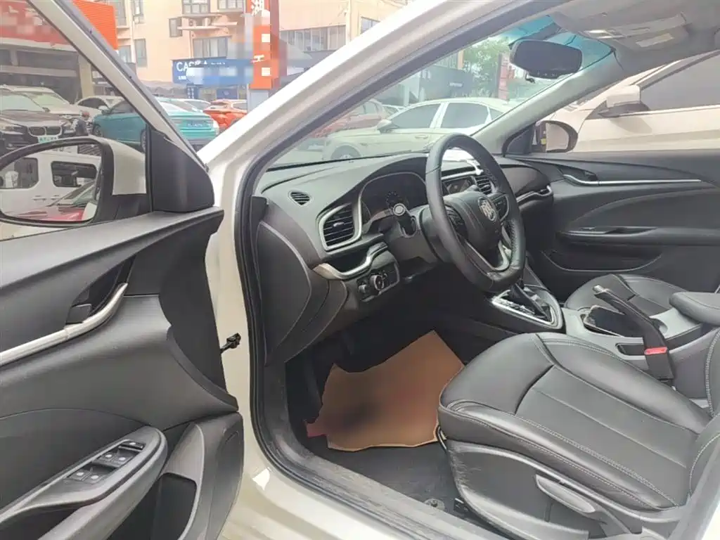 Buick Excelle 2019 18T Auto Connected Elite China VI фото 16