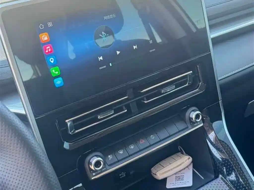 Haval M6 2021 PLUS 1.5T DCT Luxury Smart Connect фото 6
