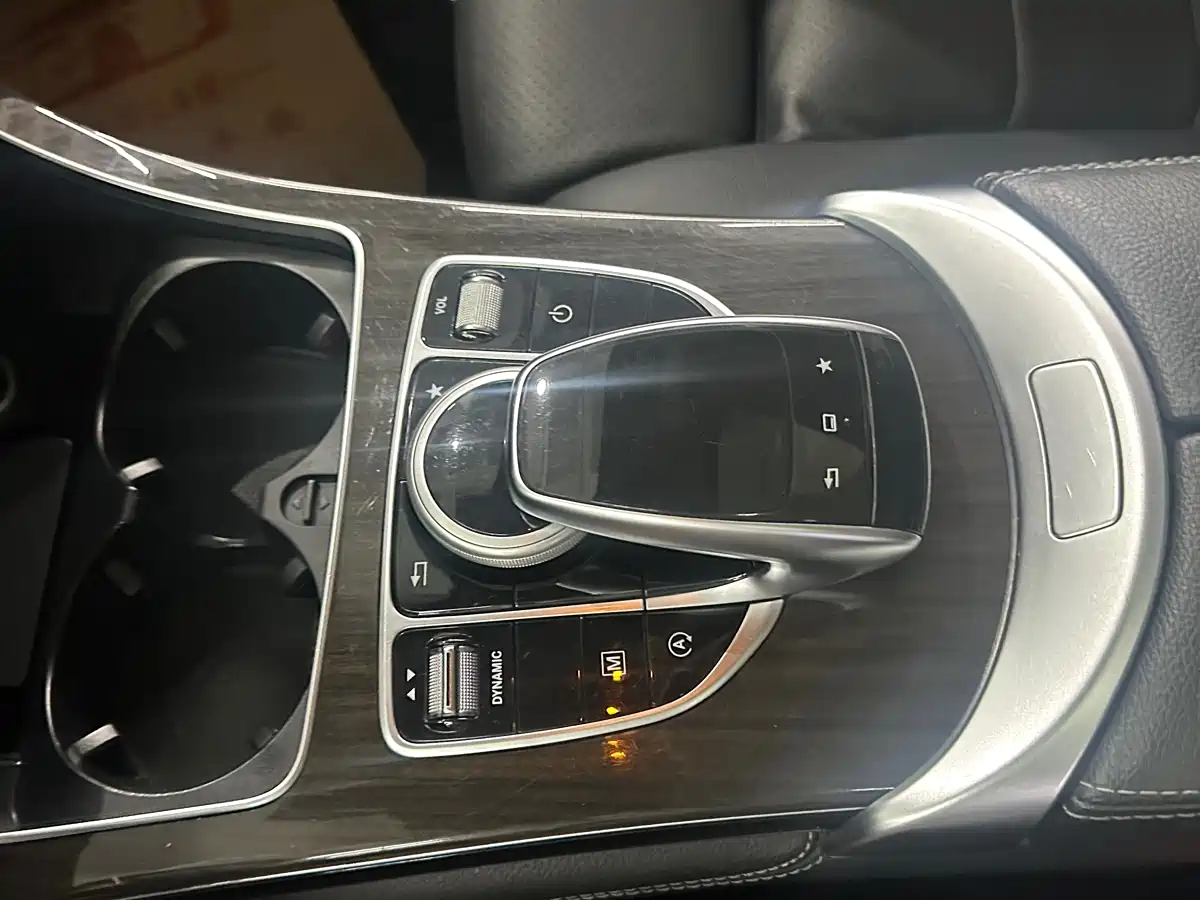 Mercedes-Benz GLC 2016 GLC 260 4MATIC Luxury фото 12