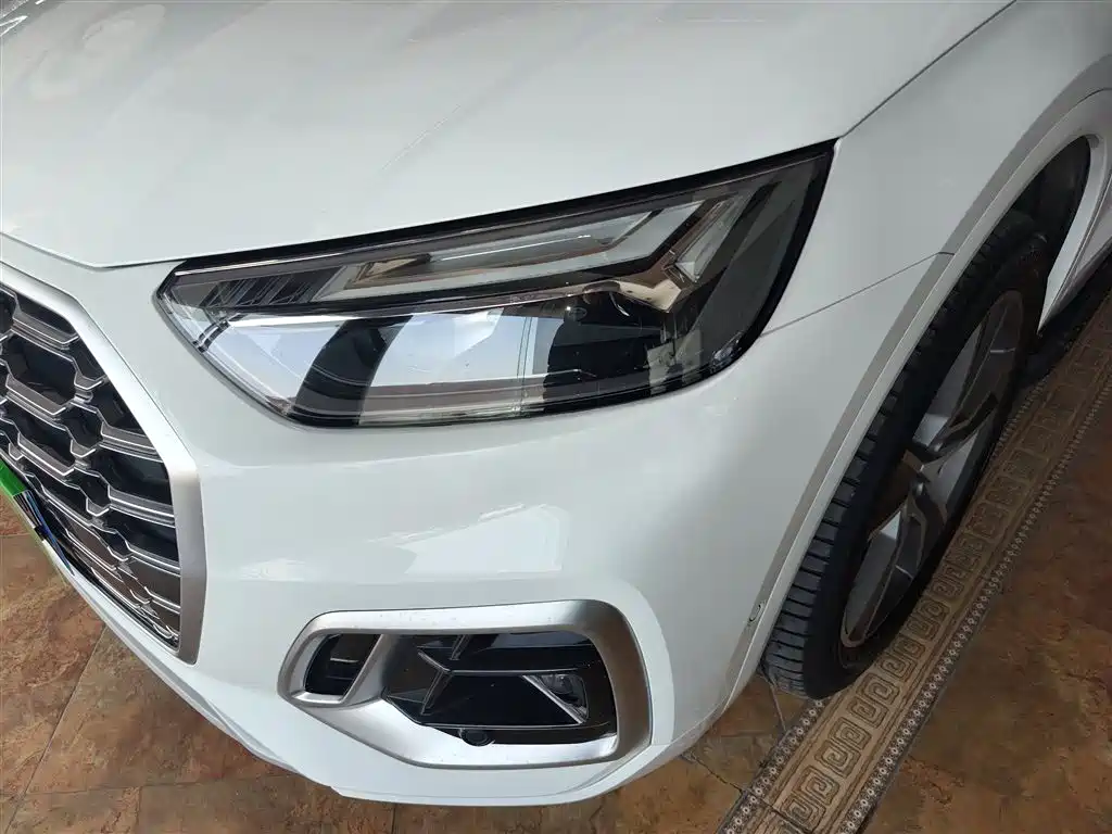Audi Q5L 2022 Facelift 45T Luxury Dynamic фото 18