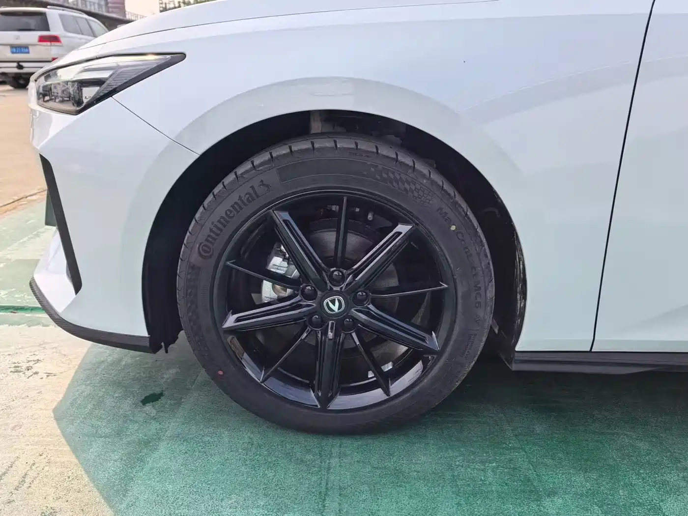 CHANGAN UNI-V