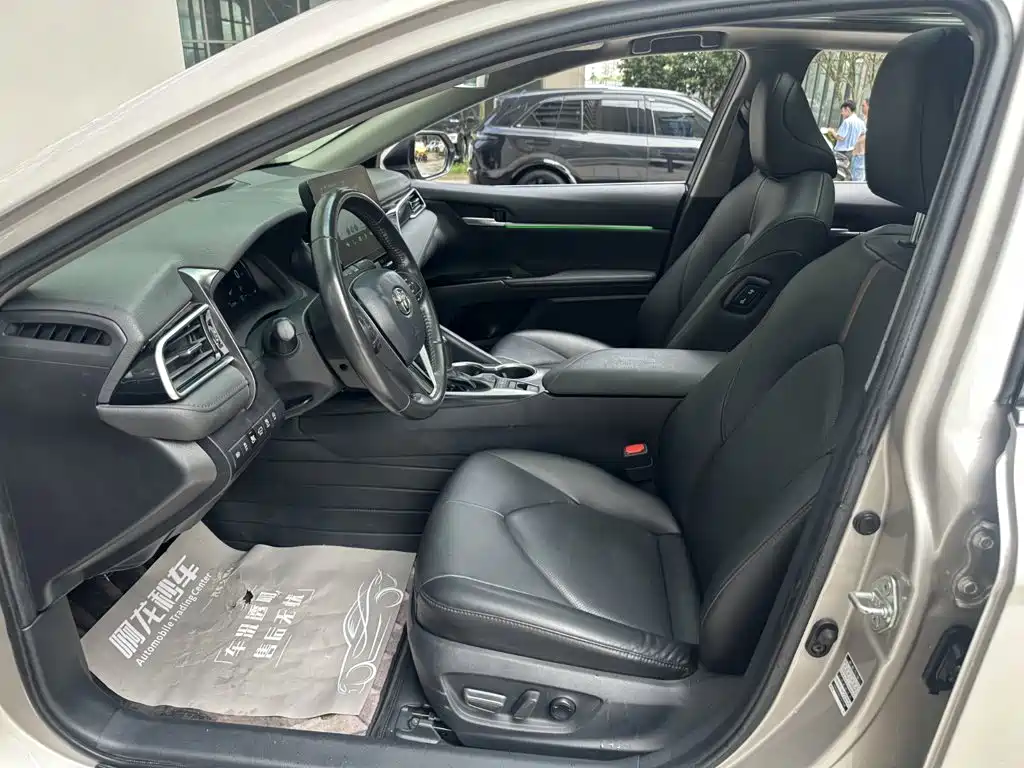 Toyota Camry 2024 2023 2.5G Luxury Edition