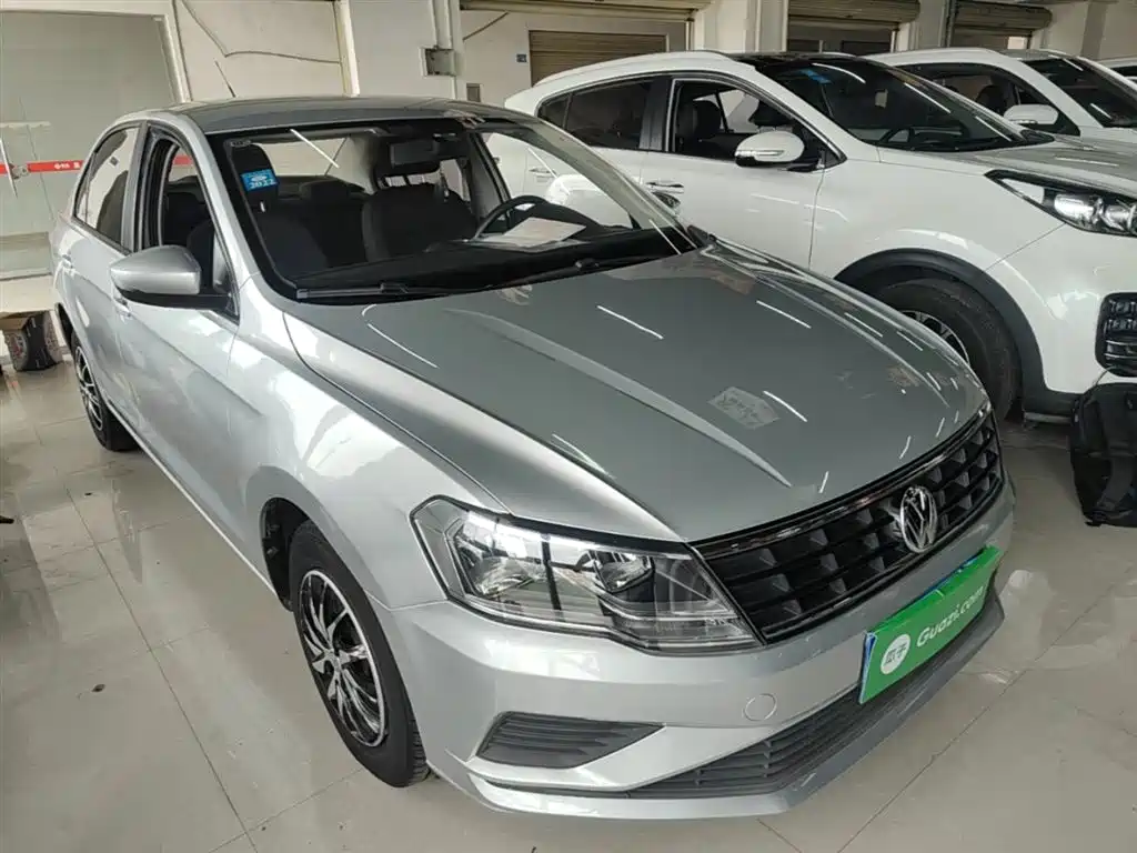 Volkswagen Jetta 2017 1.5L Automatic Fashion фото 4