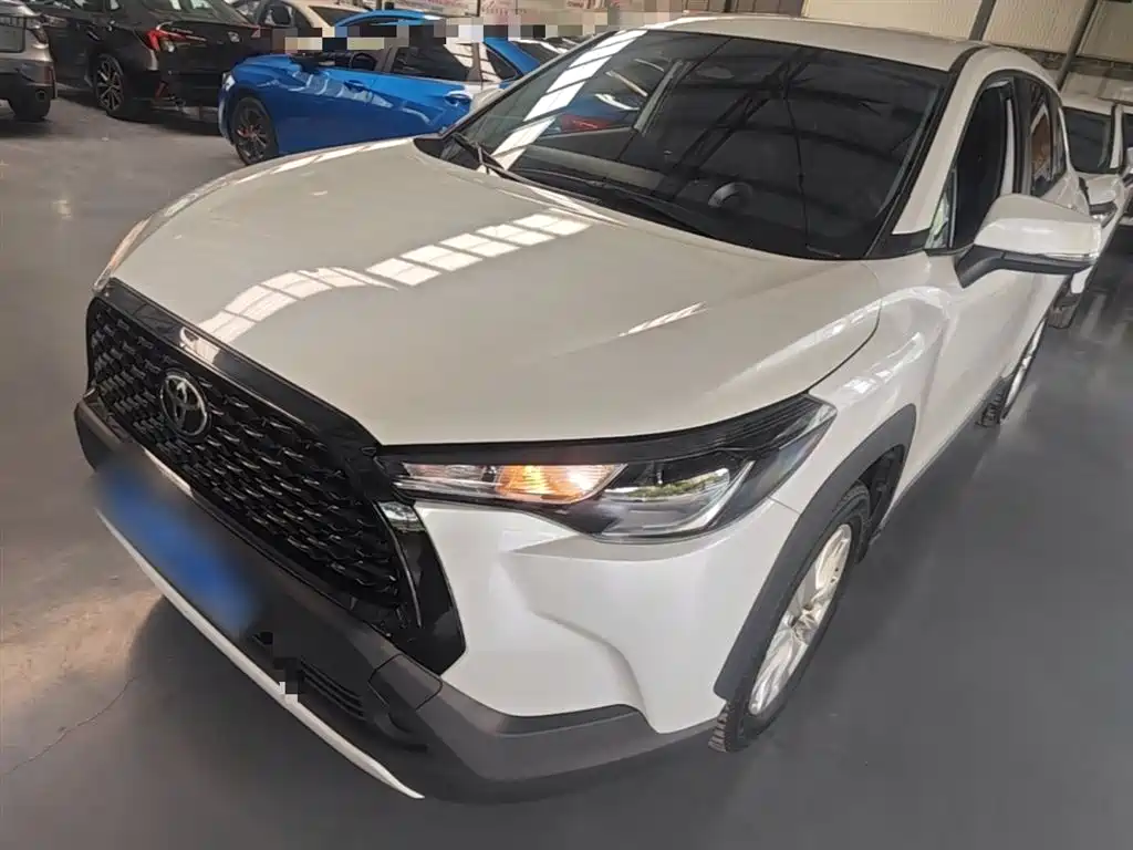 Toyota Corolla Cross 2023 2.0L Pioneer Edition фото 2