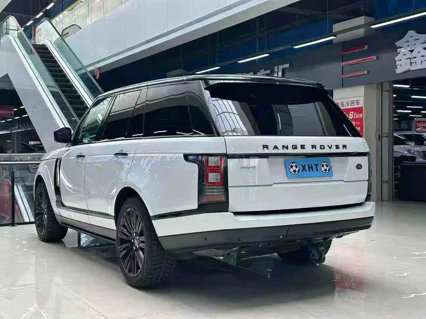 Land Rover Range Rover 2014 3.0 SC V6 Vogue SE фото 7