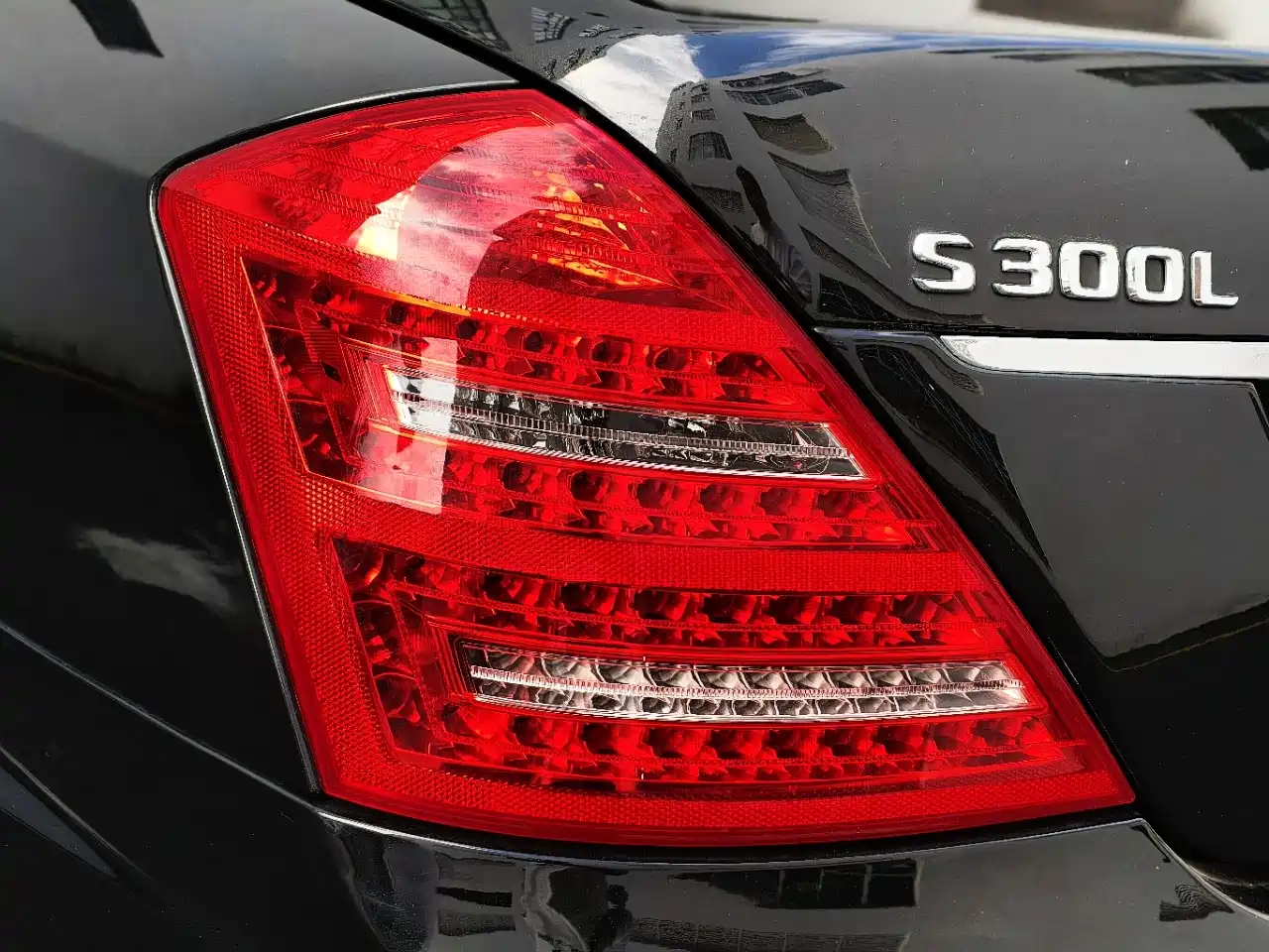 Mercedes-Benz S-Class 2012 S 300 L Premium Grand Edition фото 11