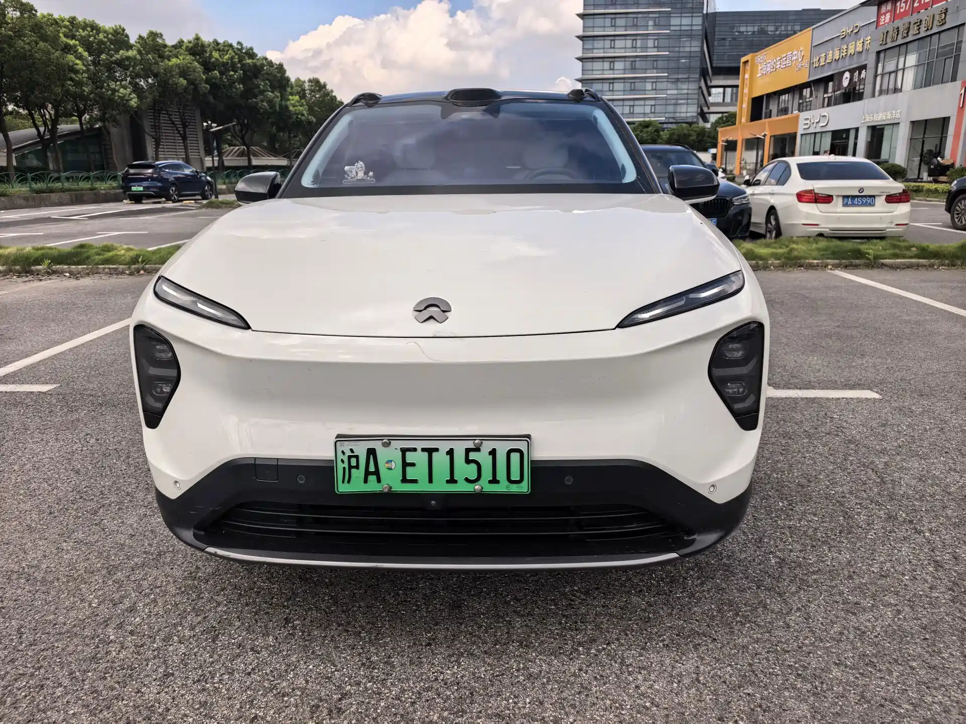 Фото 2 - NIO ES7