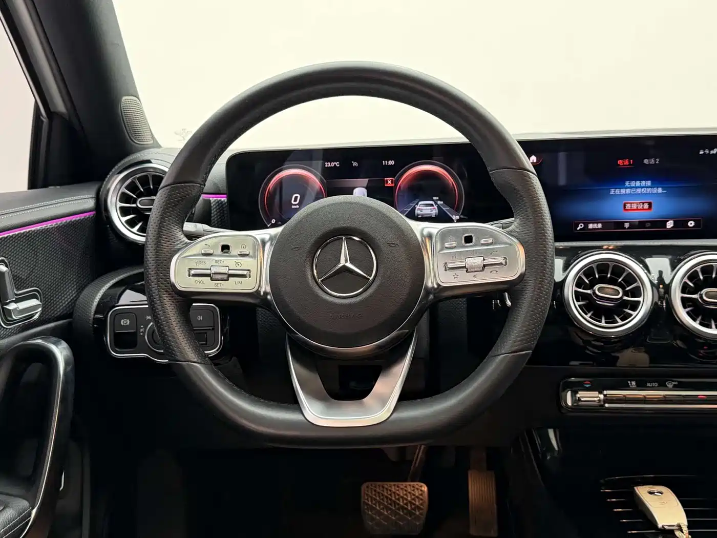 Mercedes-Benz A-Class 2021 A 200 L Sport Sedan Fashion Edition фото 23