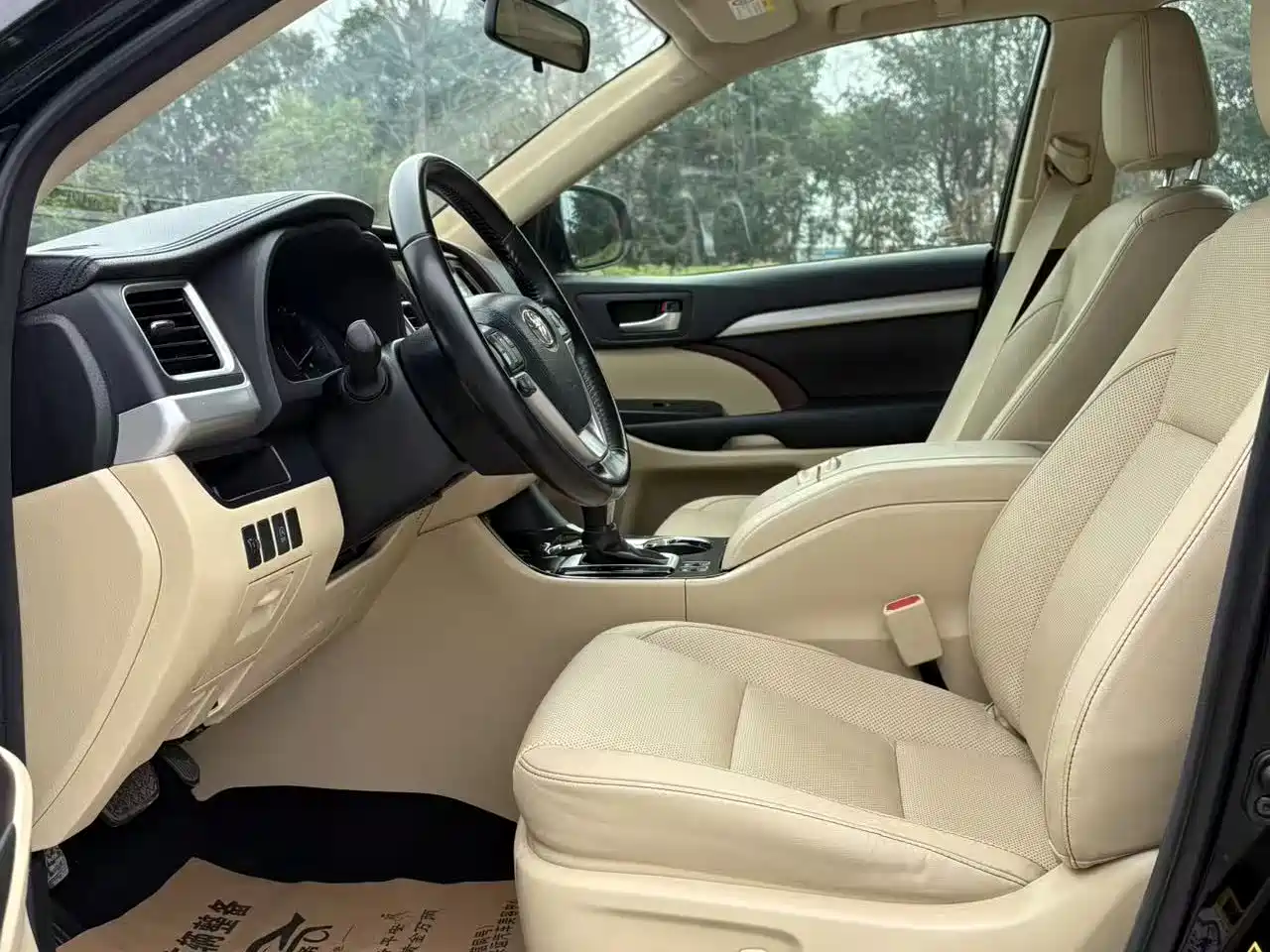 Toyota Highlander 2015 2.0T AWD Luxury Edition 7-seater фото 8
