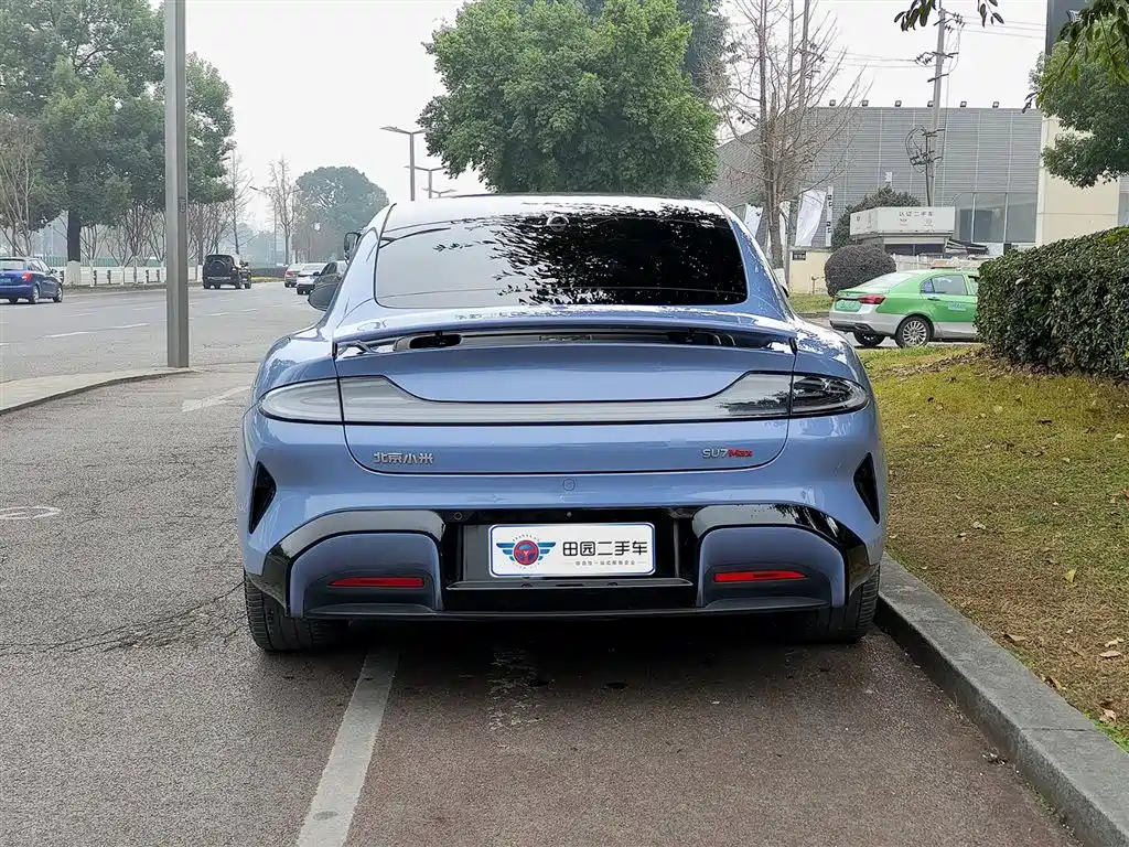 XIAOMI CAR XIAOMI SU7