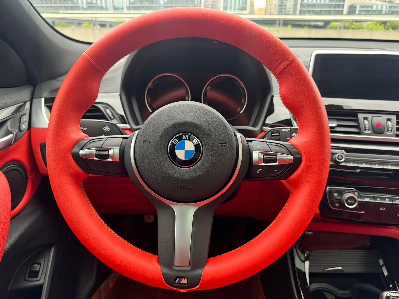 BMW X2 2020 sDrive25i Leading M Off-Road Package фото 6