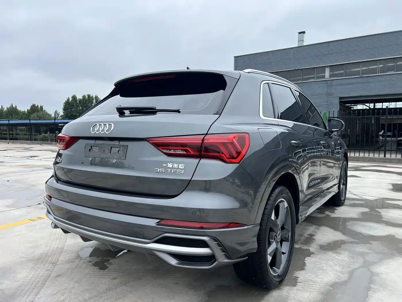 Audi Q3 2023 2023 35 TFSI Fashion Dynamic (1.4T)