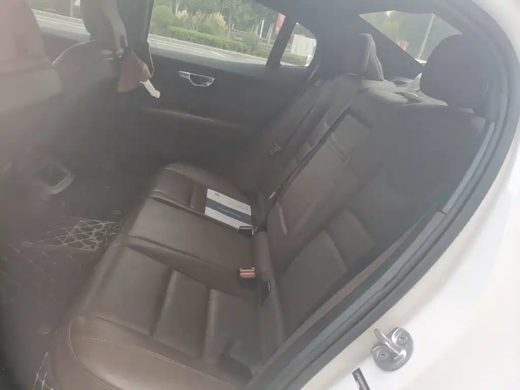 Volvo S60 2023 2023 B4 Smart Vision Luxury Edition