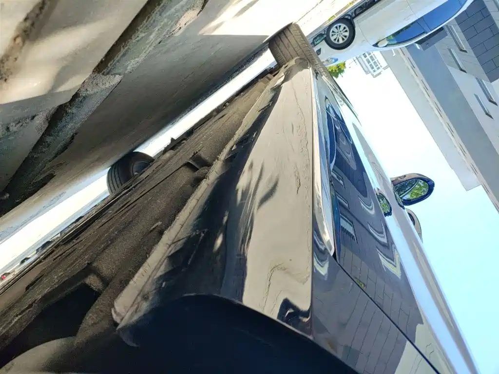 Hongqi H5 2024 2.0T Automatic Smart Connect Flag Enjoy Edition фото 18