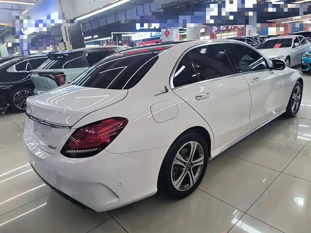 MERCEDES-BENZ CLASS C