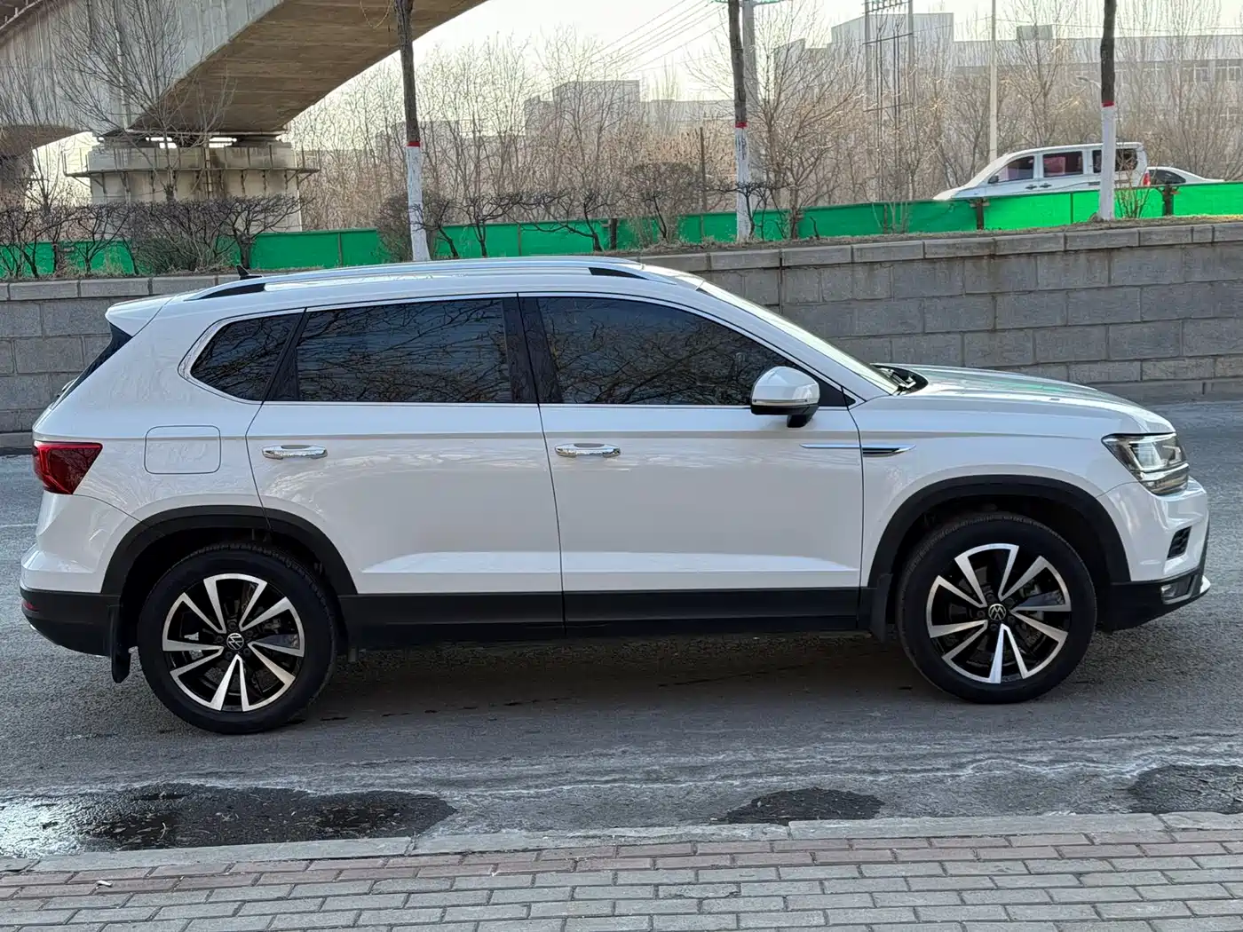 Volkswagen Tharu 2021 Model 280TSI 2WD Luxury Edition фото 5