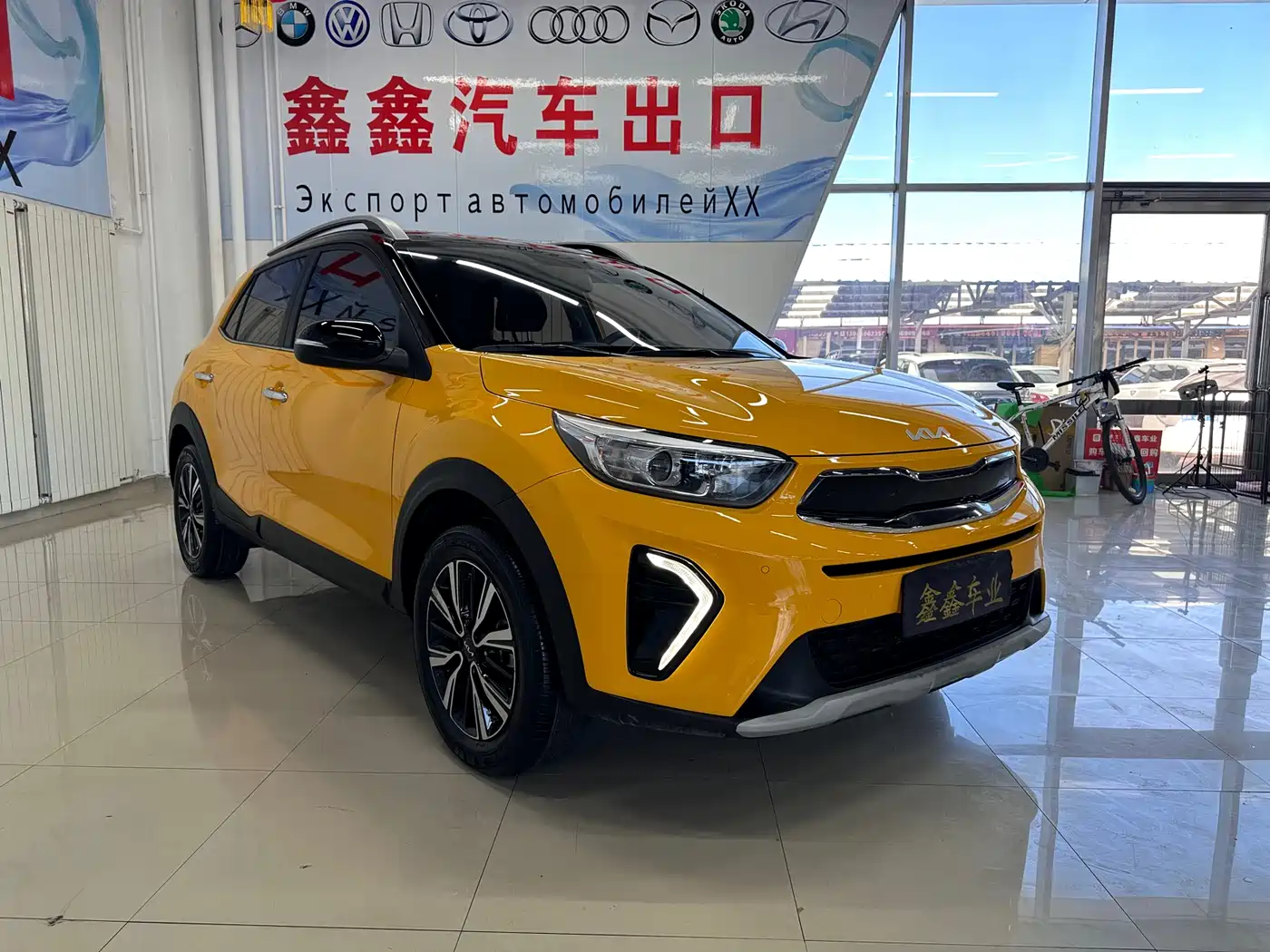 Kia KX1 2021 1.4L CVT Sunroof Version фото 3