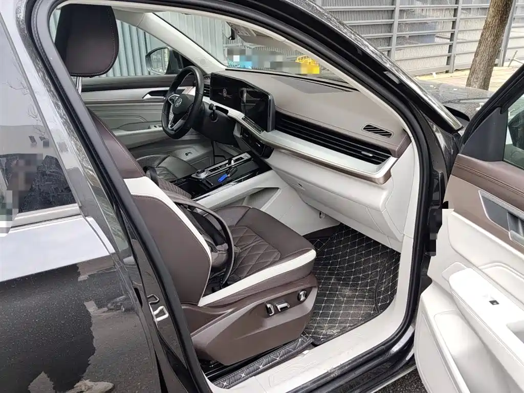 Volkswagen Talagon 2023 380TSI 4WD R-Line Touring Edition фото 11