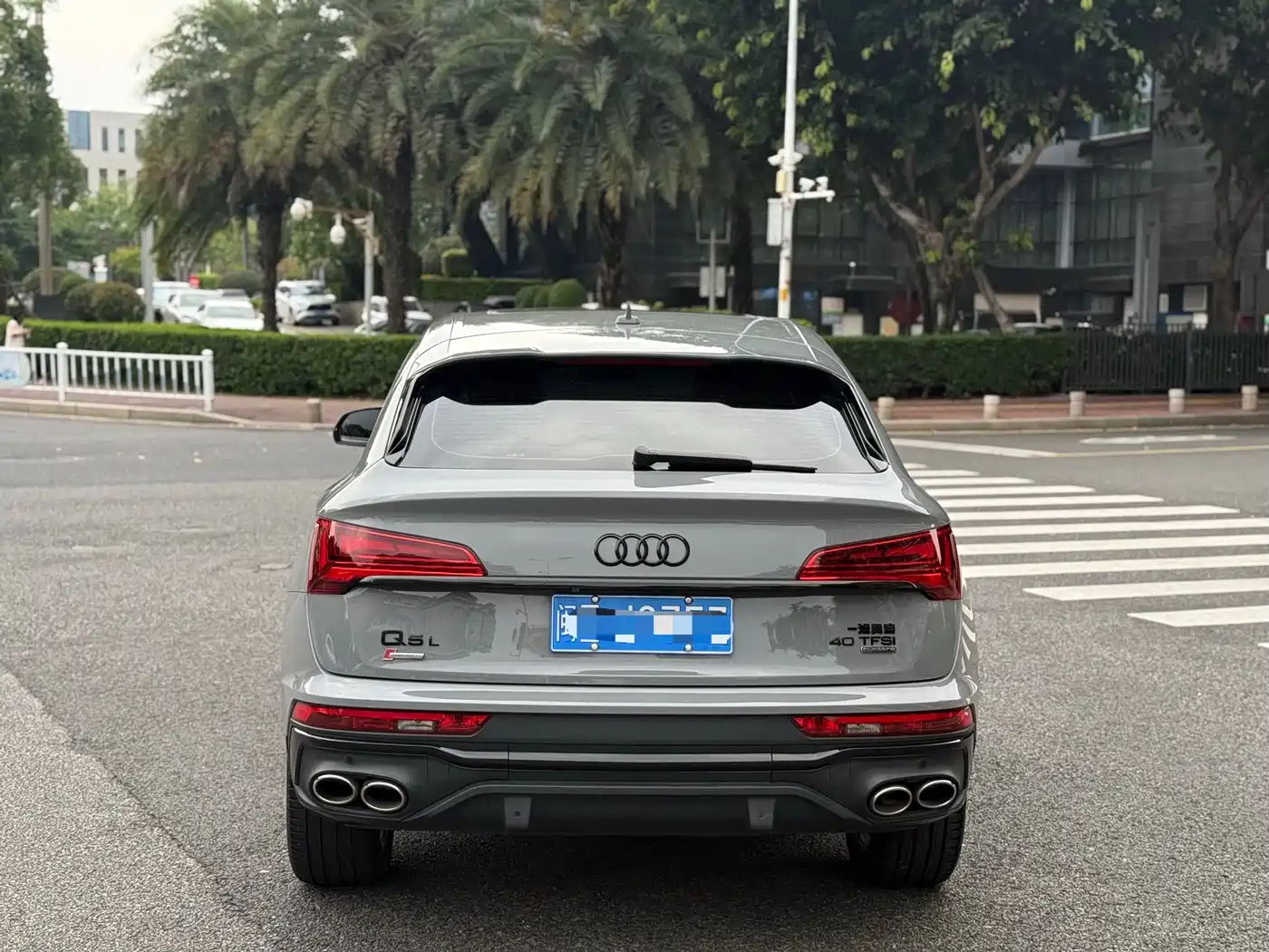 Audi Q5L 2023 40T Ice & Snow Sport Edition фото 8