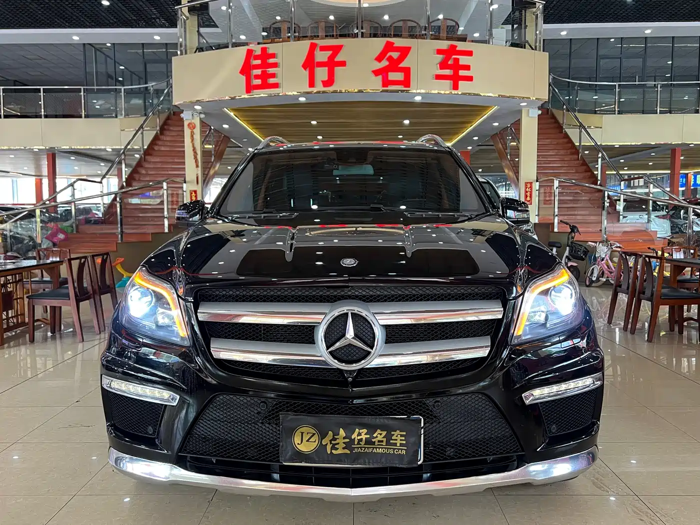 Mercedes-Benz GL-Class фото 2
