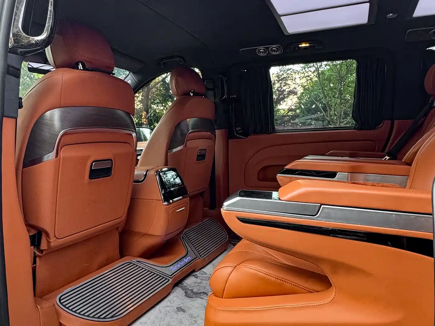 Mercedes-Benz Vito 2021 2.0T Business Edition 7-seater фото 8