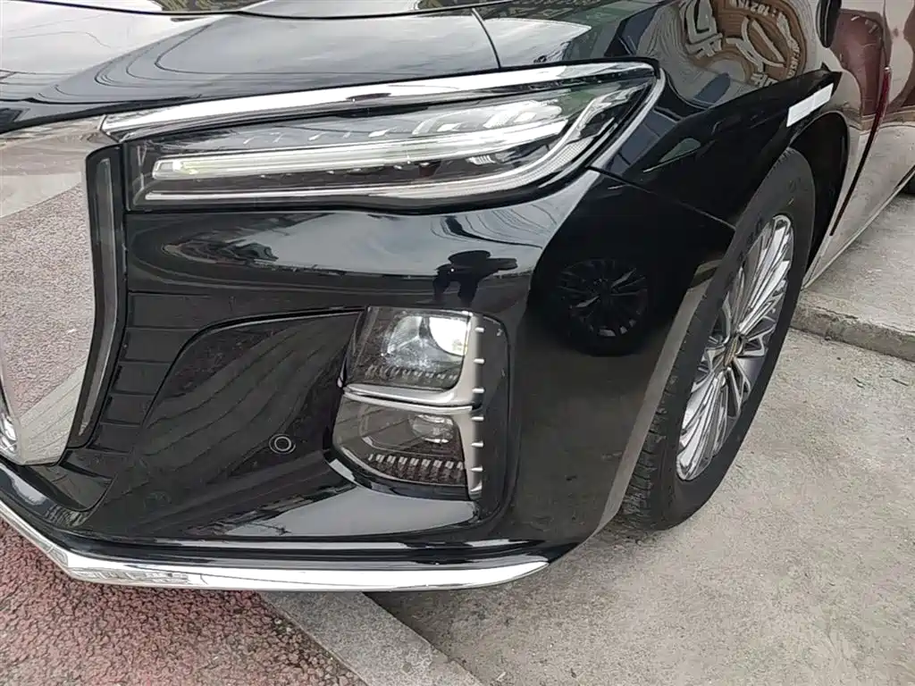 Hongqi H5 2024 1.5T DCT Smart Connect Flag Rhythm Edition фото 24
