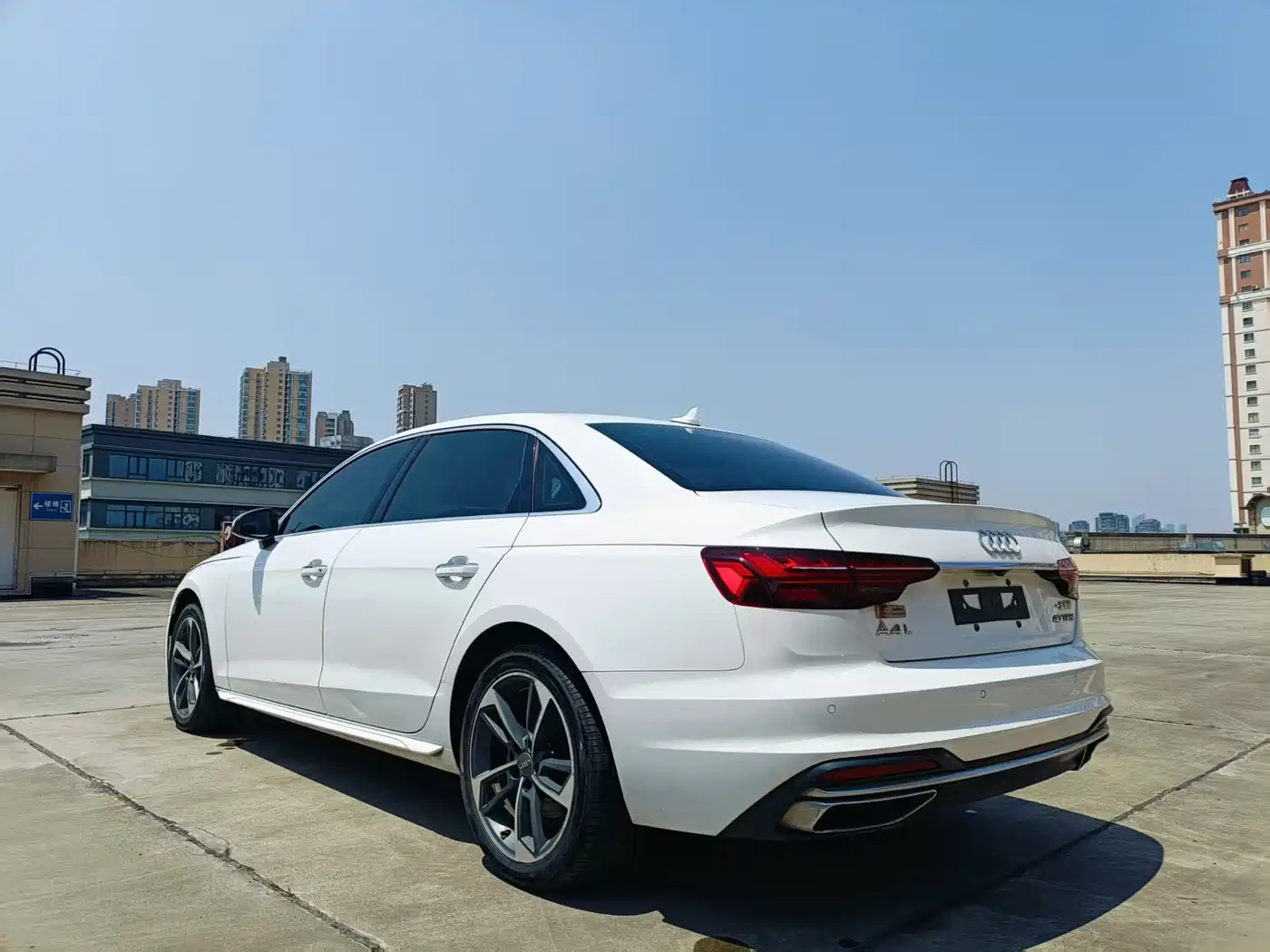 Audi A4L 2022 40 TFSI Fashion Elegance фото 7