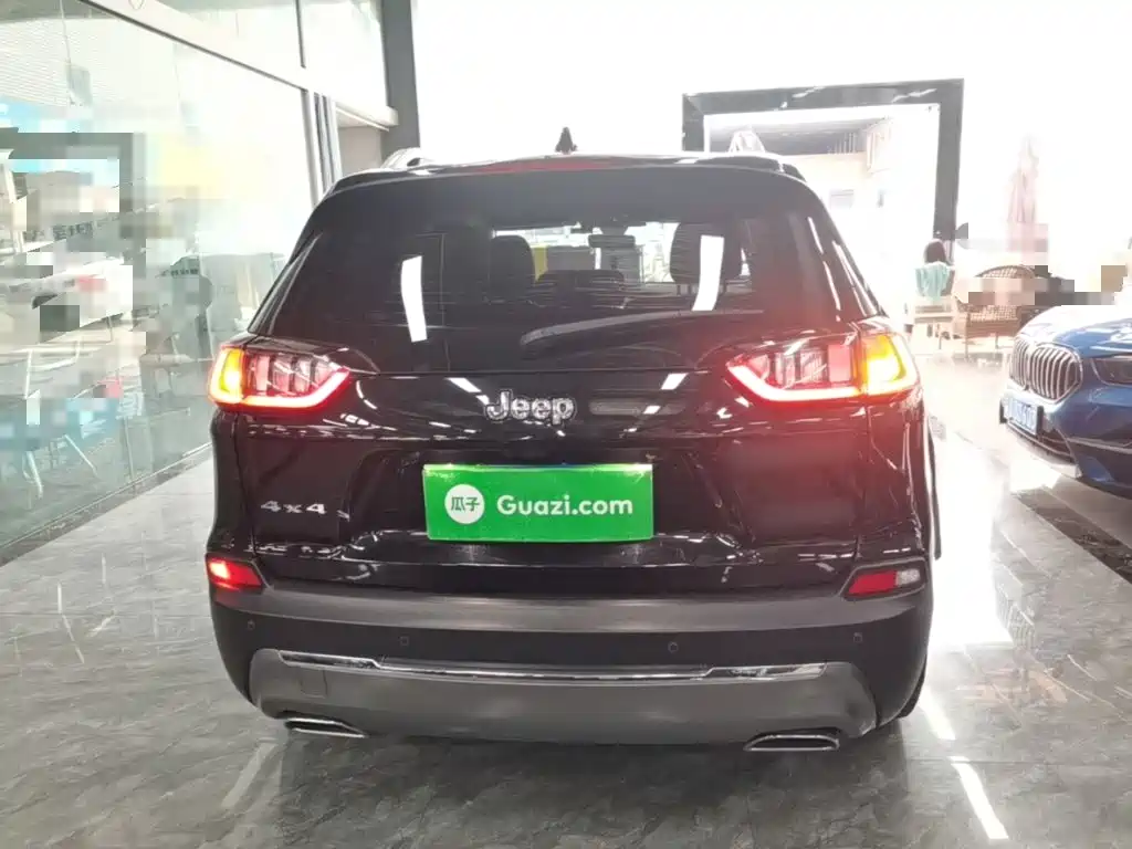 Jeep Cherokee 2021 2019 2.0T 2WD Smart Edition China VI