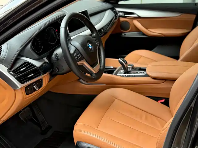 BMW X6 2018 xDrive35i Leading Model — фото 4