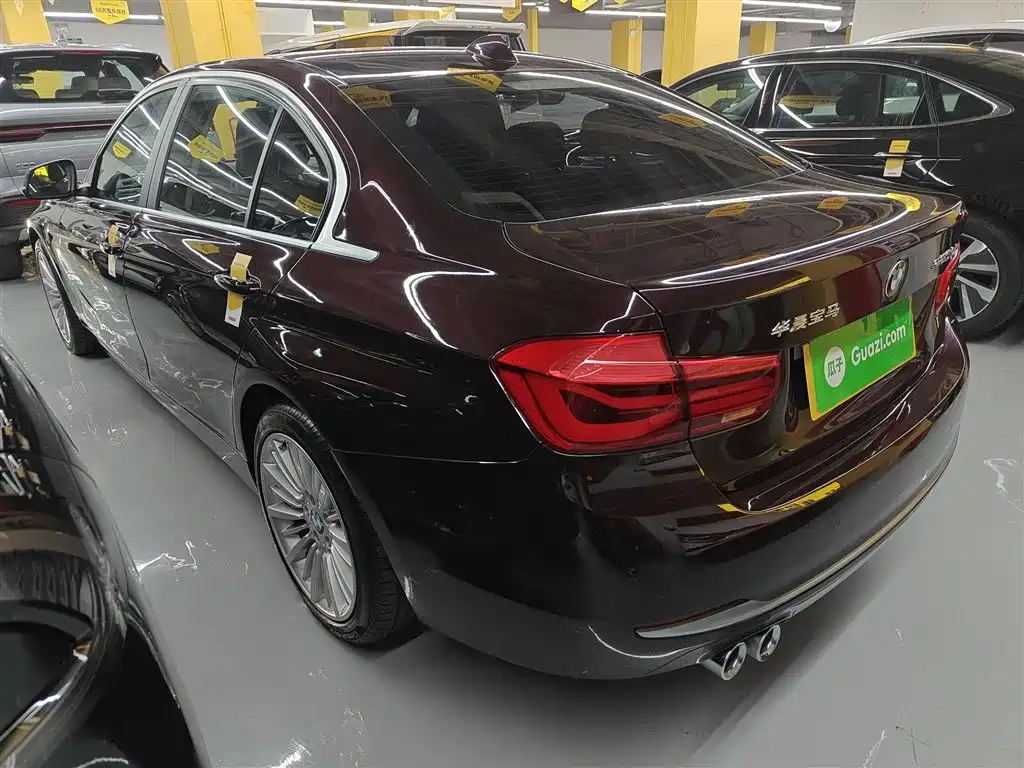 BMW 3 Series 2018 320Li Fashion Style фото 23