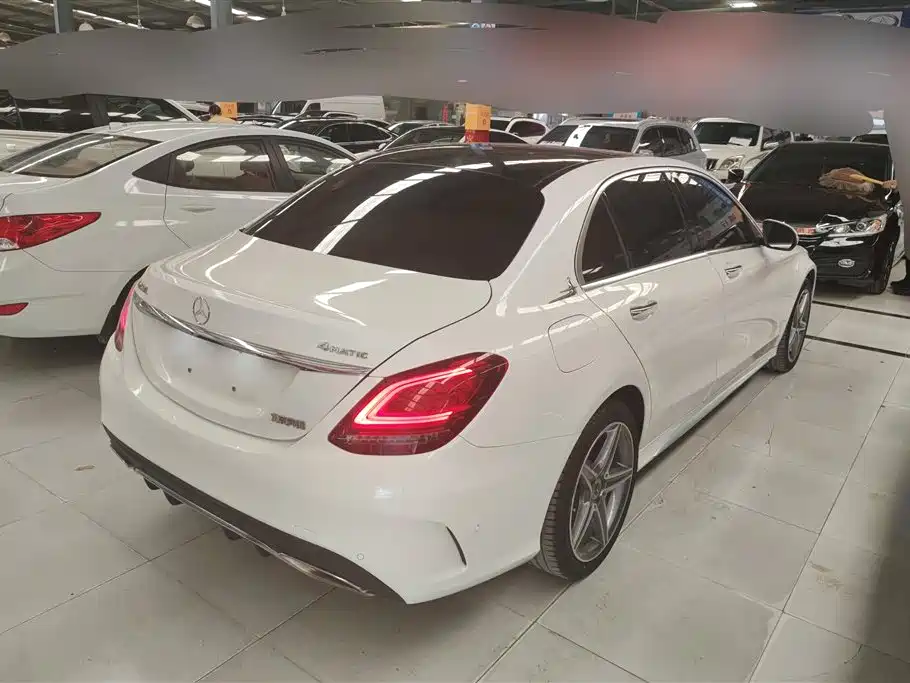 Mercedes-Benz C-Class 2019 C 260 L 4MATIC Sport Edition фото 3